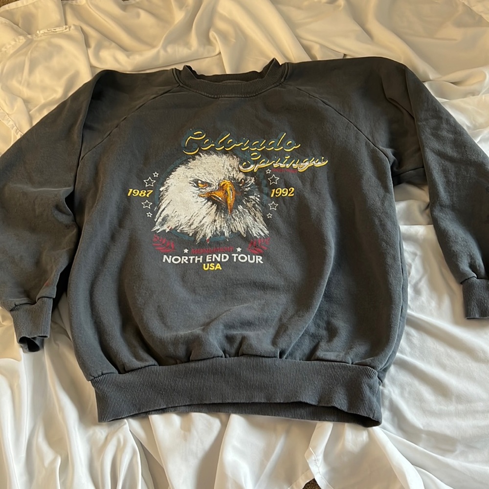Grey/blue sweatshirt with logo and eagle on front size s